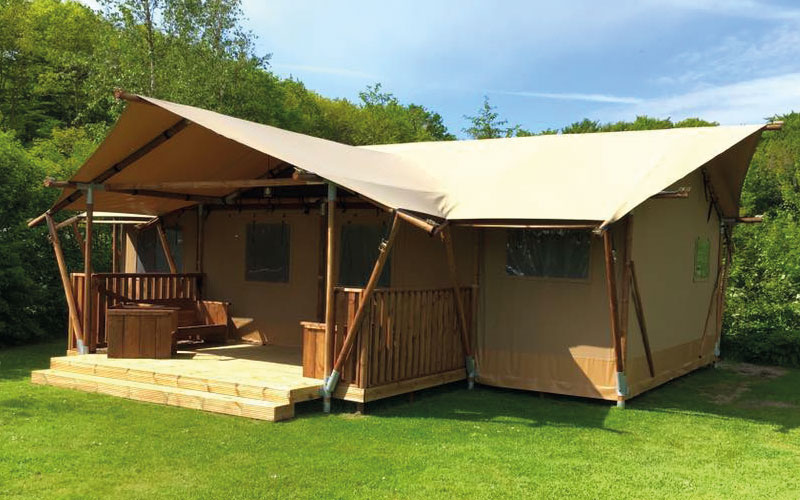 Club Lodge safari tent