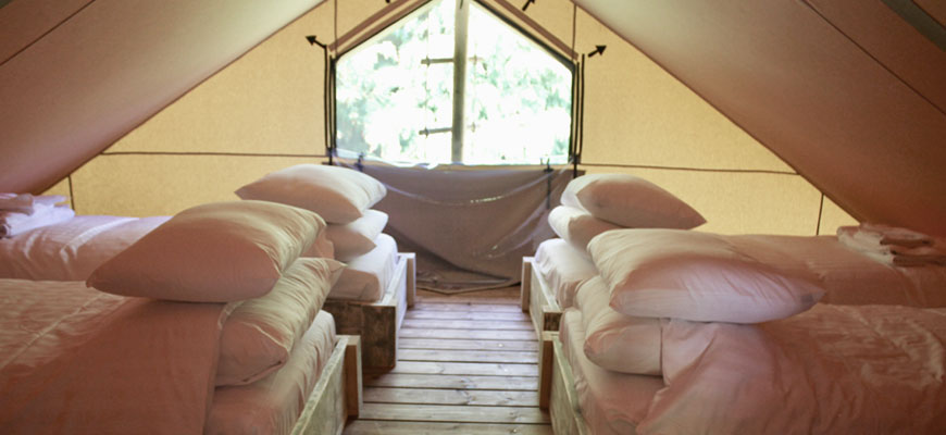 Bainland Country Park Safari Tent upstairs bedroom